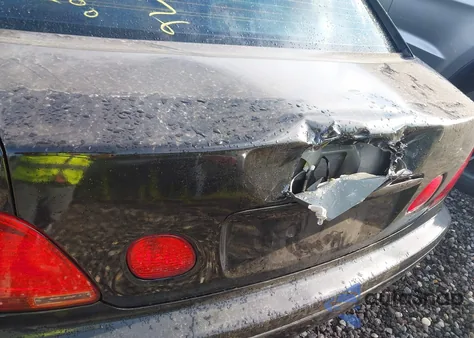 2001 Lexus Gs 300 from USA, damaged, VIN JT8BD69SX10142974